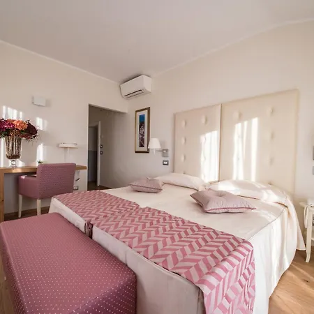 Il Palazzo Hotel 3*